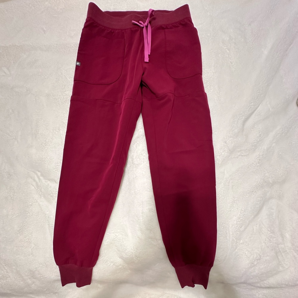 Figs Small Jogger Dark Magenta Pants